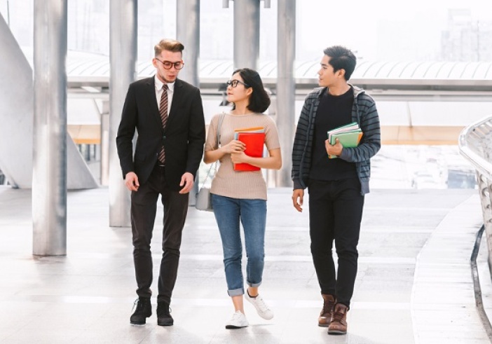 Illustration de l'article : Gratification des stagiaires : le montant minimal pour 2023 est connu