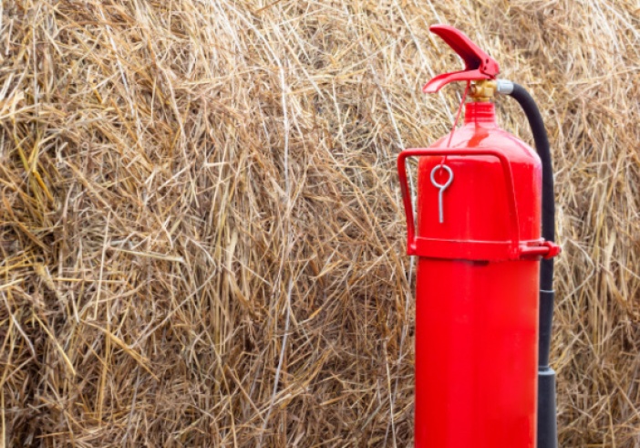 Illustration article : Engins agricoles : la présence d’un extincteur (bientôt) obligatoire ?