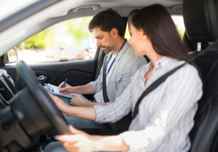 Illustration article : Permis de conduire : une durée de validité limitée ?