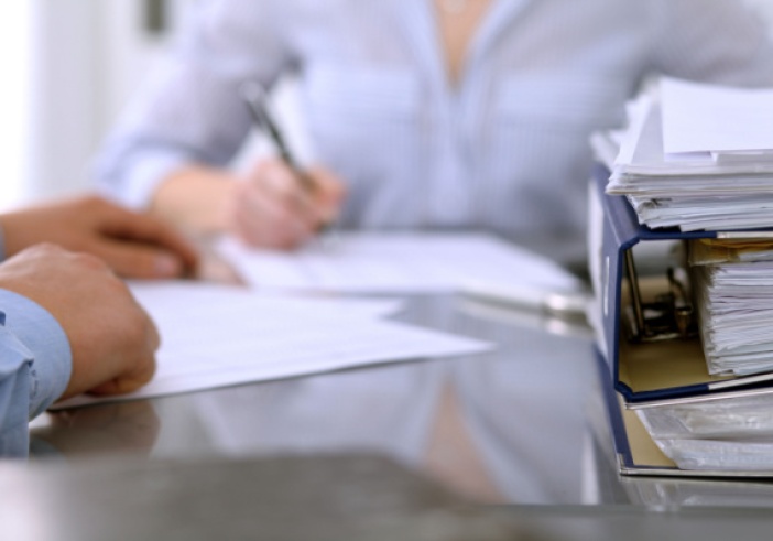 Illustration de l'article : Nomination d’un commissaire de justice : focus sur les pièces à produire