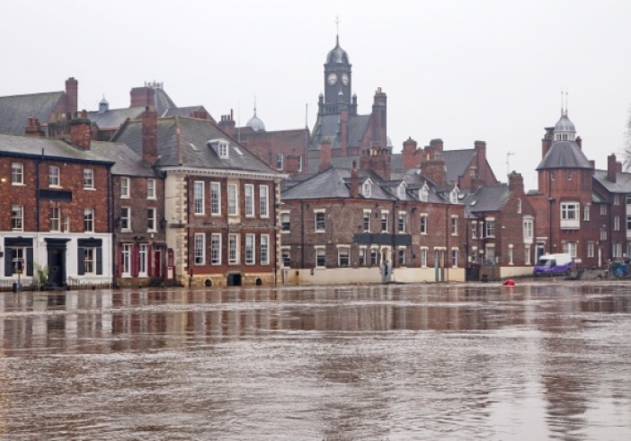 Illustration article : URSSAF : soutien aux employeurs bretons suite aux inondations