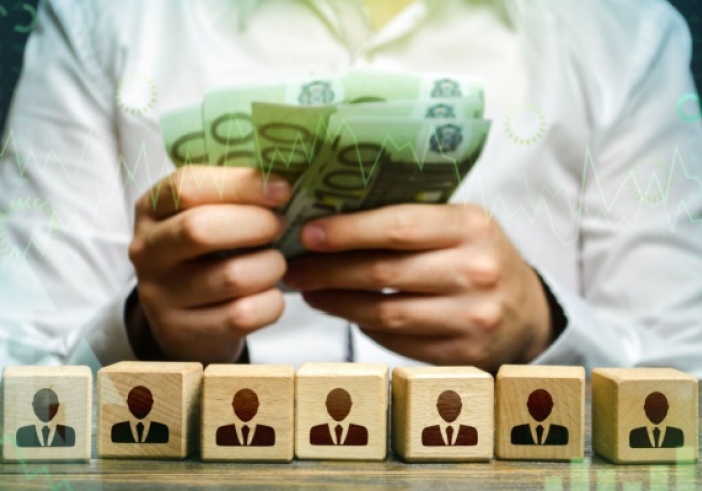 Illustration de l'article : Cotisations sociales : clarification des règles de rattachement après le départ du salarié