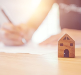 Illustration article : Notice d’information des contrats de location : faites la mise à jour !