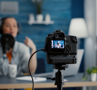 Illustration article : Influenceurs : êtes-vous dans le cadre ?