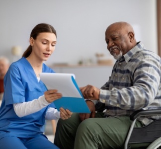 Illustration article : Médecin coordonnateur : seul contre tous ?