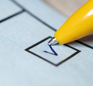 Illustration article : Option pour l’impôt sur les sociétés : c’est écrit, c’est déclaré… c’est validé !