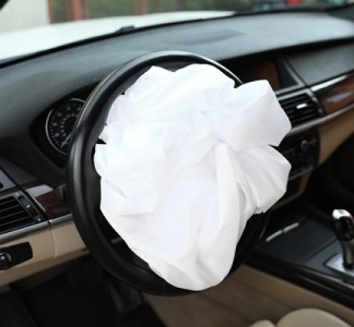 Illustration article : Airbags d’occasion dans les véhicules : une nouvelle interdiction