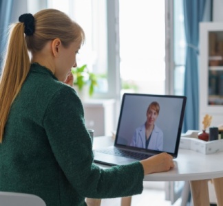 Illustration article : Arrêts de travail prescrits en téléconsultation : 3 jours, pas plus ?