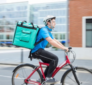 Illustration article : Les nouveautés 2024 (fiscales et sociales) pour les prestataires de services