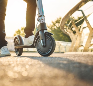 Illustration article : Trottinettes électriques : toujours plus de réglementation…