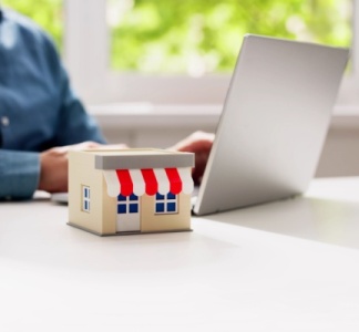 Illustration article : Clause de non-affiliation dans une franchise de service : cas vécu