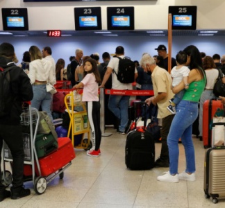 Illustration article : Surbooking : quels droits pour les voyageurs malchanceux ?