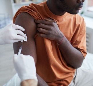 Illustration article : Covid-19 : focus sur la campagne automnale de vaccination