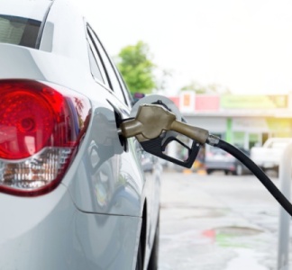 Illustration article : Station-service : quand le carburant comporte de l’eau…