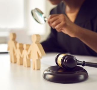 Illustration article : Responsabilité civile du fait de l’enfant : retournement de situation