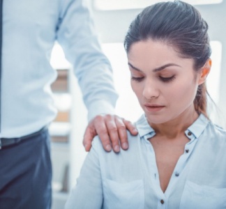 Illustration article : Violences sexuelles et sexistes au travail : un nouveau kit de prévention