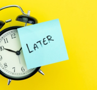 Illustration article : Facturation électronique : reportée ?