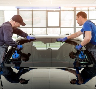 Illustration article : Cadeaux offerts par les réparateurs automobiles : aux frais de l’assurance ?