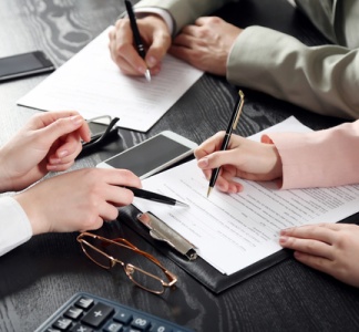 Illustration article : Entrepreneurs individuels : attention à la réglementation sociale !